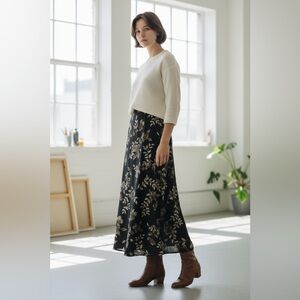 Geoffrey Beene Black and Olive Floral Maxi Skirt
